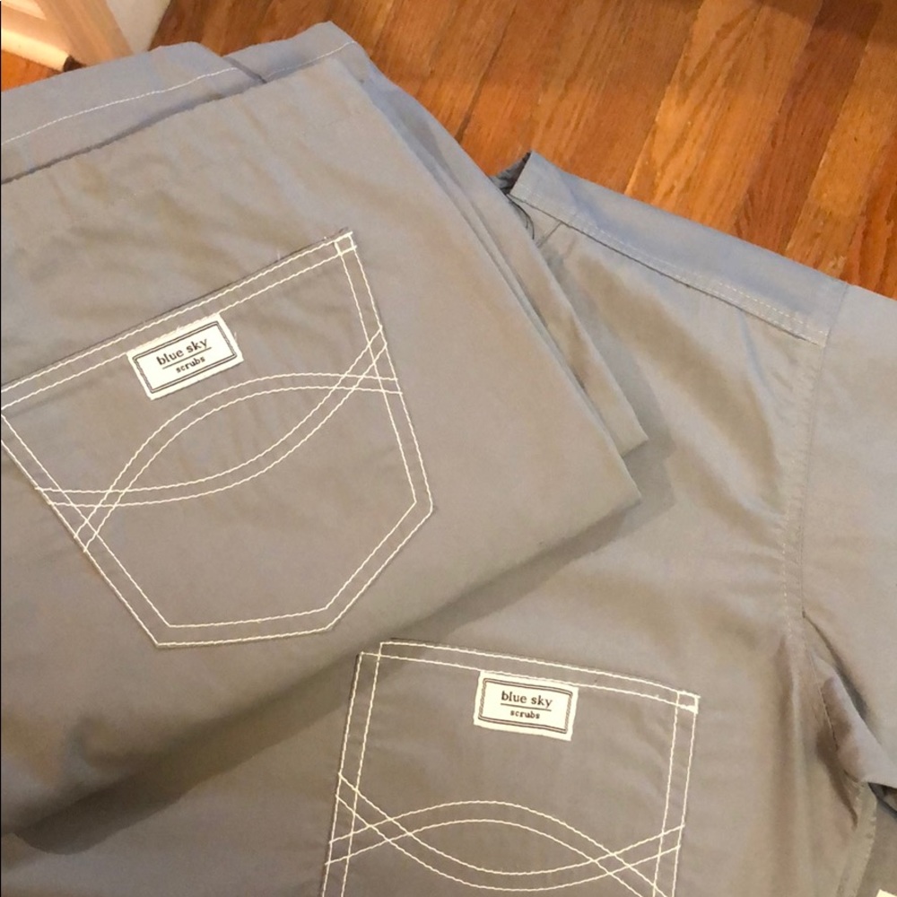 Blue sky scrubs SET